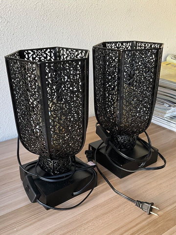 Stylish table lamp, oriental style, height 9 inches, black metal, set of 2 piece